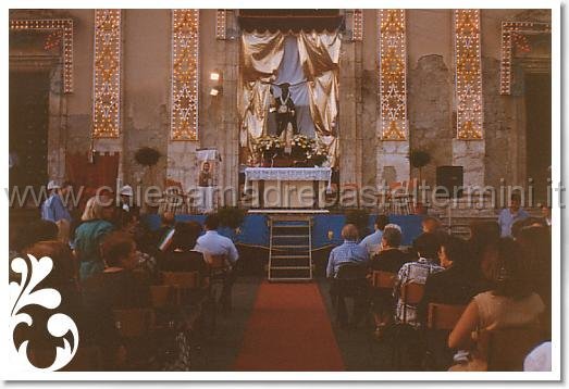 1999.jpg - Celebrazione Eucaristica in Piazza Duomo (1999)